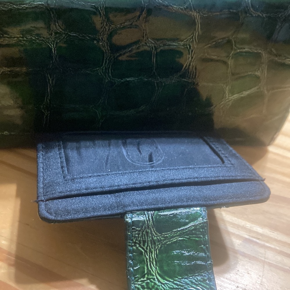 ❤️ Faux Croc Skin Wallet - Picture 6 of 6
